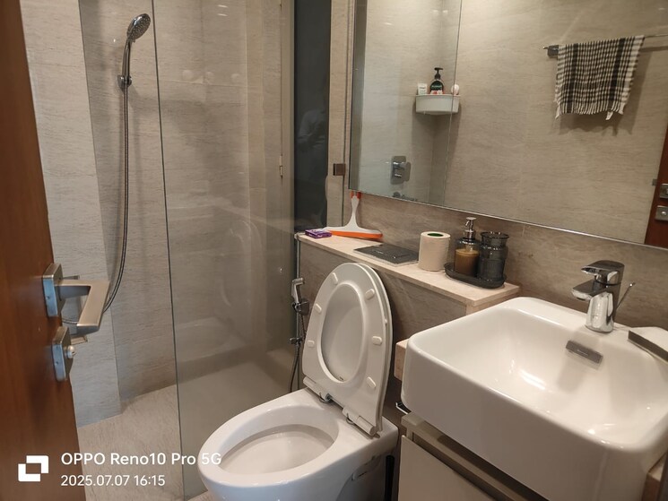Bathroom, hiranandani-castle-rock 2 Bedroom 750 Sq.Ft. Apartment In Powai Mumbai 8984615