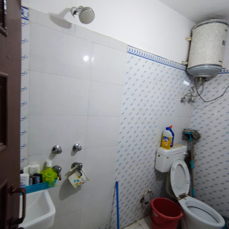 Bathroom, palam vihar 2 Bedroom 66 Sq.Yd. Independent House In Palam Vihar Gurgaon 8984926
