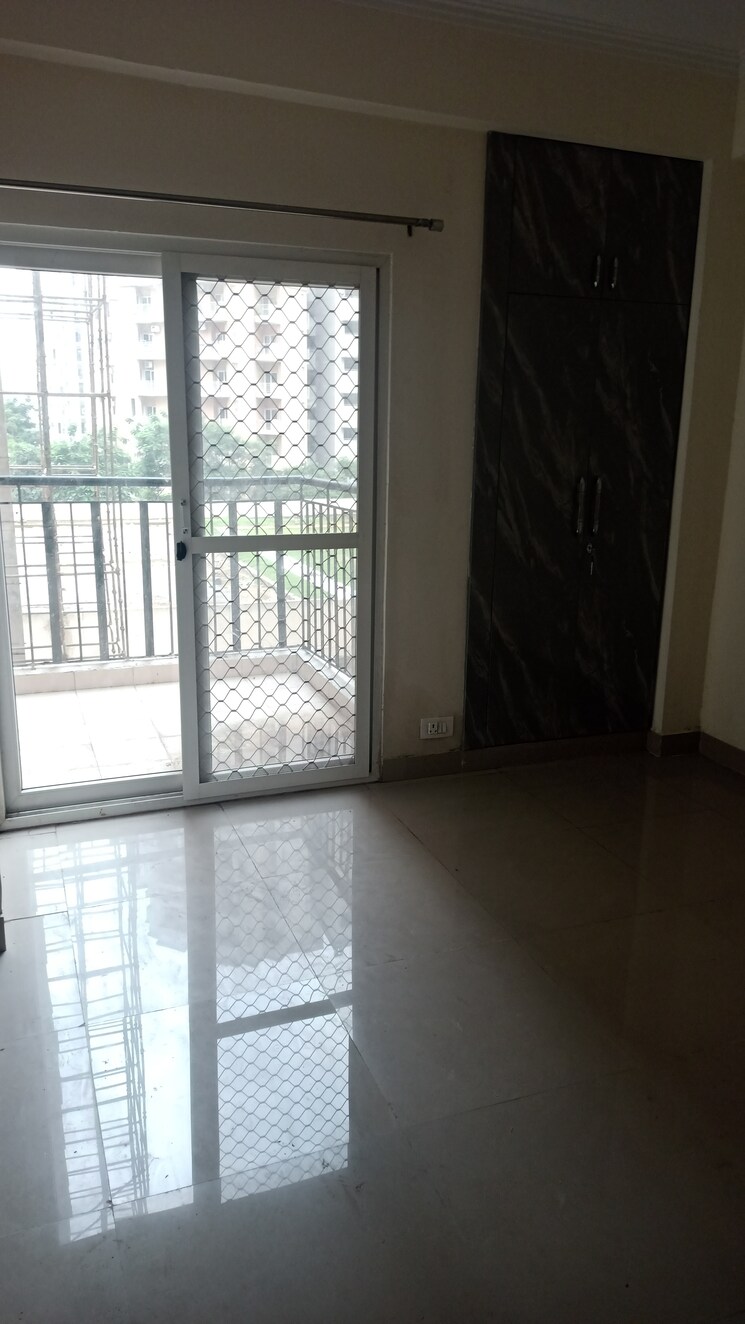 Room, amrapali-centurian-park-phase-ii 2.5 Bedroom 990 Sq.Ft. Apartment In Tech Zone 4 Greater Noida Greater Noida 8984662