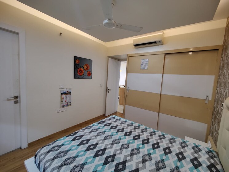 Bedroom, lodha-fiorenza 3.5 Bedroom 1925 Sq.Ft. Apartment In Goregaon East Mumbai 8984670