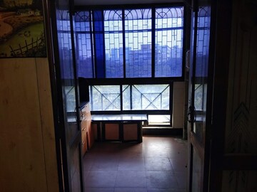 Room in 2 BHK Apartment at Balaji Tower Vashi, Sanpada – for Rent