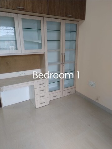 Room in 3 BHK Apartment at Chembur – for Rent