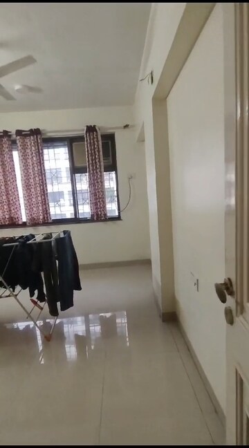 Team Area in 2 BHK Apartment at K Raheja Vihar, Powai – for Rent