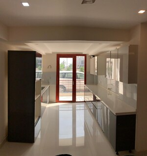 Building Lobby in 6 BHK Independent House at Sector 17 – for Sale