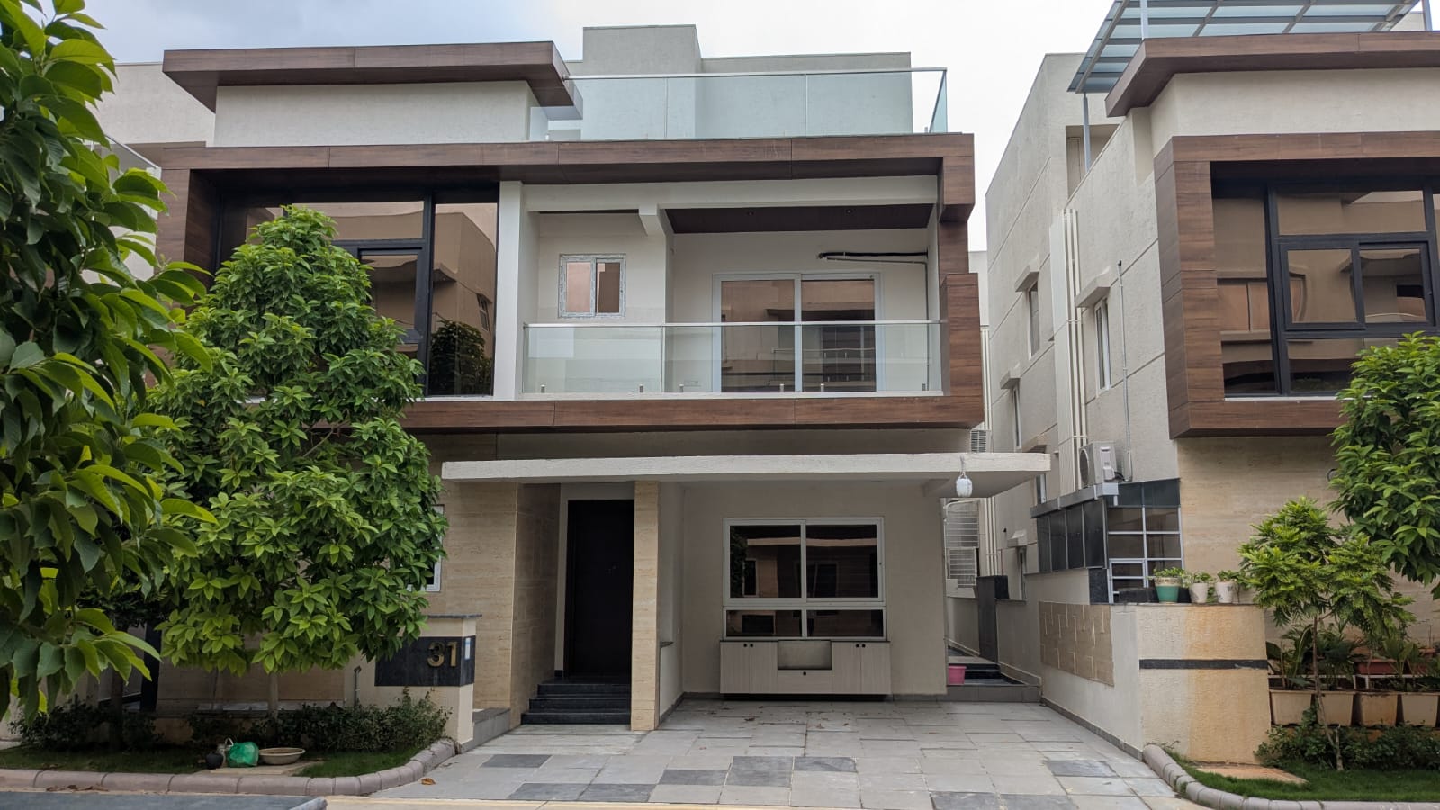 4 BHK + Pooja Room,Servant Room,Study Room,Extra Room Villa For Rent in Muppas Indraprastha