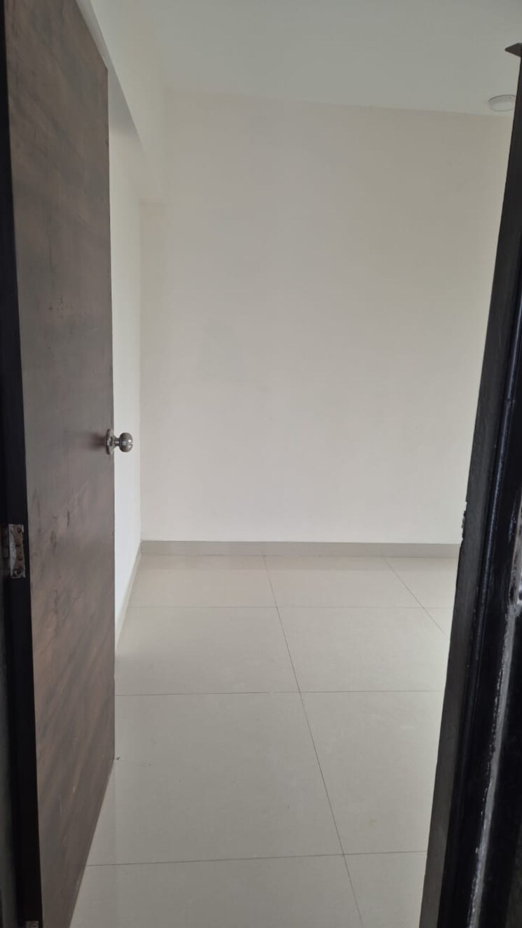 Room, lalani-grandeur 1 Bedroom 405 Sq.Ft. Apartment In Goregaon East Mumbai 8984769