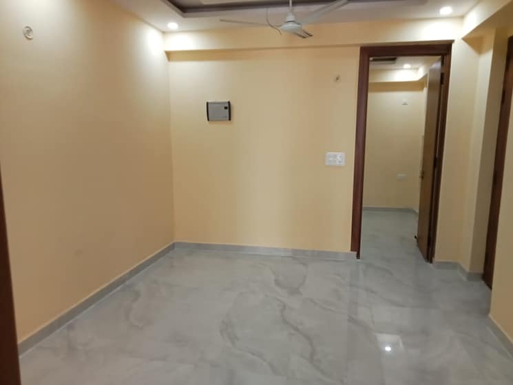 Room, sector 1 2 Bedroom 1050 Sq.Ft. Builder Floor In Sector 1 Noida 8984760