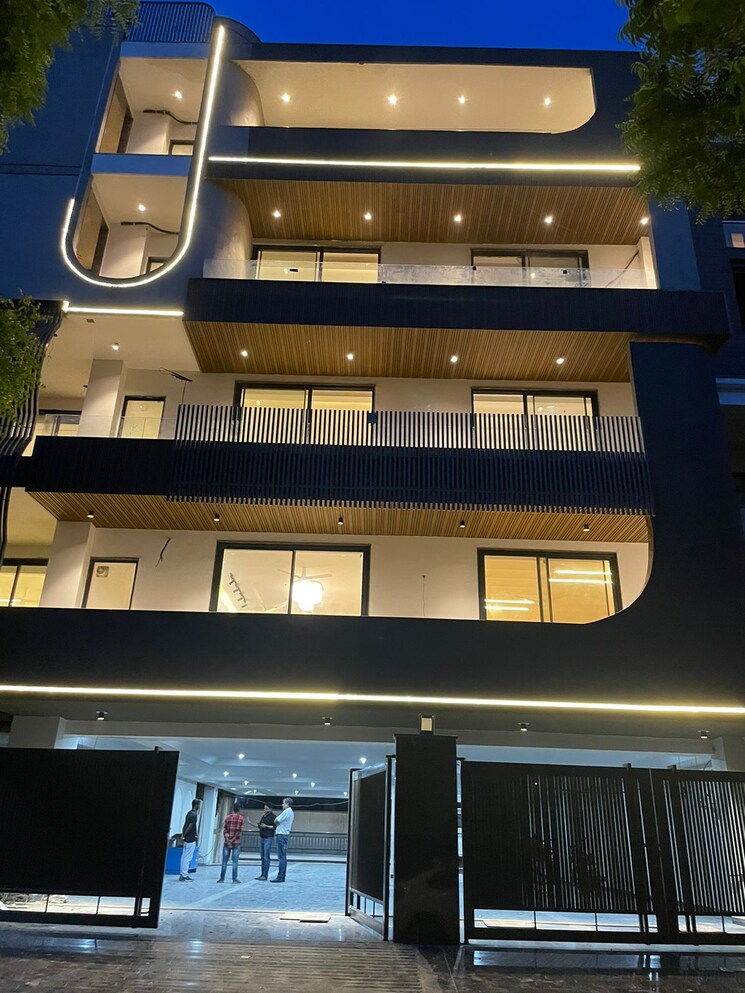 Exterior View, sector 45 4 Bedroom 500 Sq.Yd. Builder Floor In Sector 45 Gurgaon 8984959