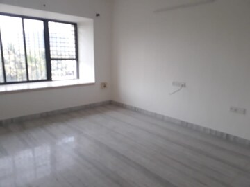 Room in 3 BHK Apartment at Ganga Tower II, Chembur – for Rent