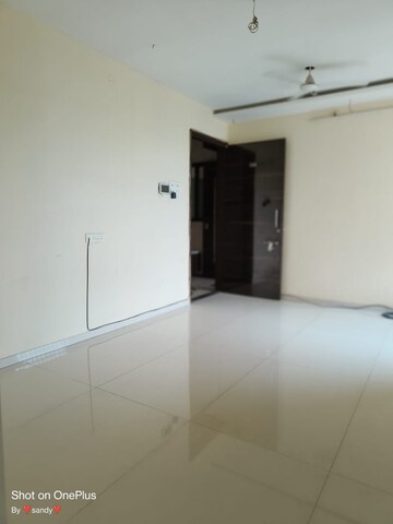 Room in 2 BHK Apartment at Gami Reagan, Ghansoli – for Sale