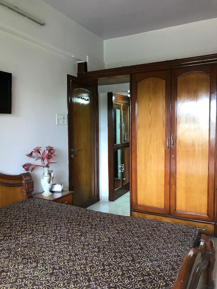 Bedroom, bandra west 2 Bedroom 800 Sq.Ft. Apartment In Bandra West Mumbai 8984834