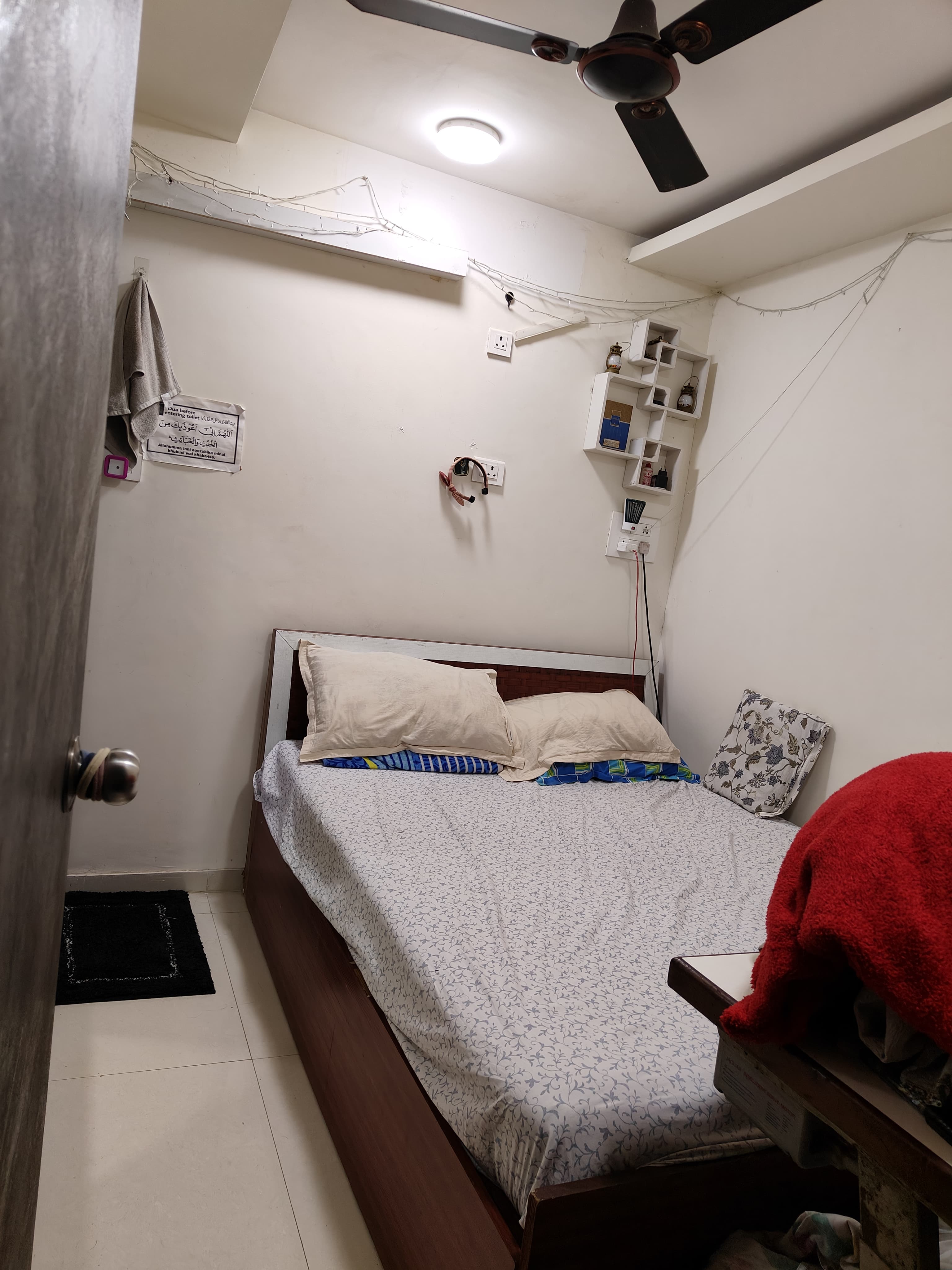 1 RkApartment For Sale in Laxmi Vaibhav Park