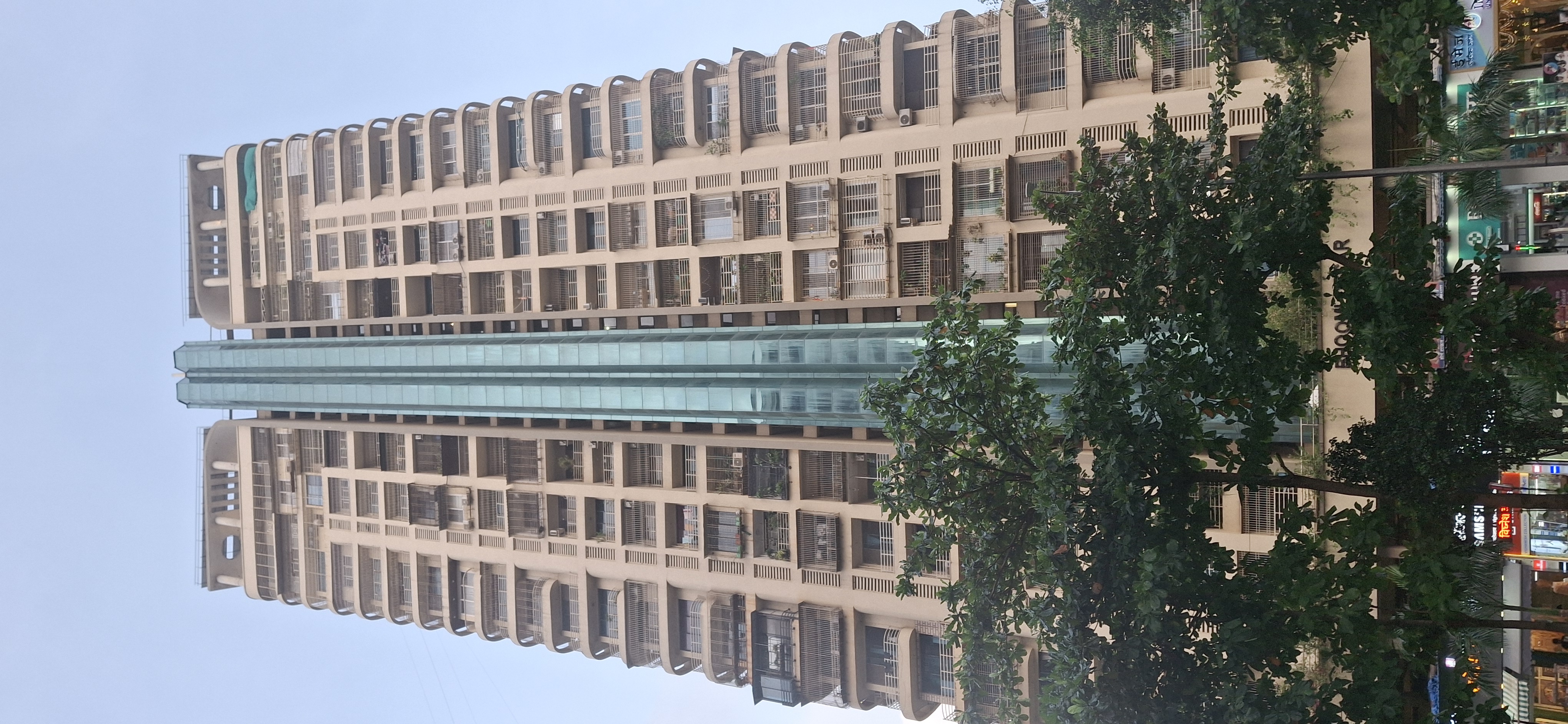 2 BHK Apartment For Rent in Gajra Bhoomi Oscar