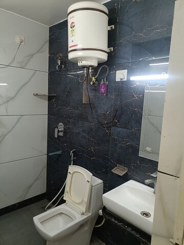 Team Area in 2 BHK Apartment at Shree Vardhman Mantra, Sector 67 – for Rent