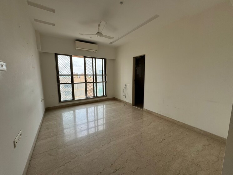 Room, bandra west 3.5 Bedroom 1400 Sq.Ft. Apartment In Bandra West Mumbai 8984872