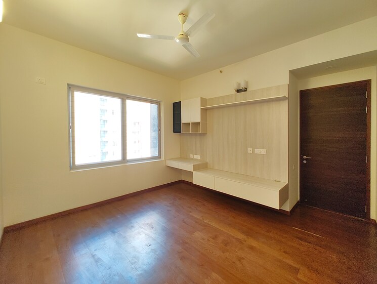 Room, perungudi 3 Bedroom 1935 Sq.Ft. Apartment In Perungudi Chennai 8976880