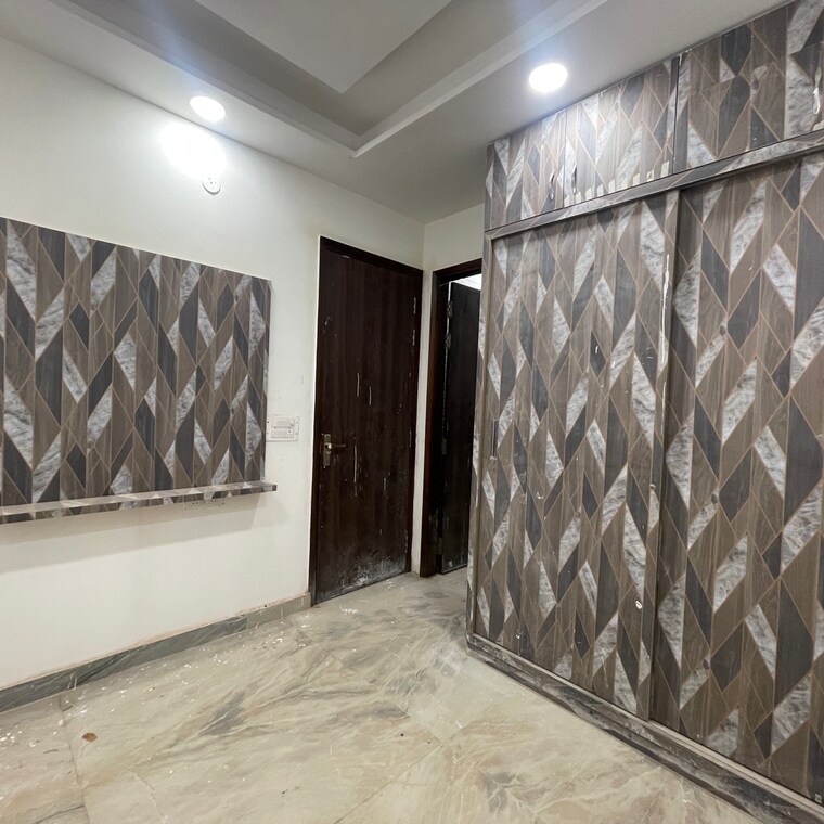 Balcony, rohini sector 23 3 Bedroom 800 Sq.Ft. Builder Floor In Rohini Sector 23 Delhi 8985064