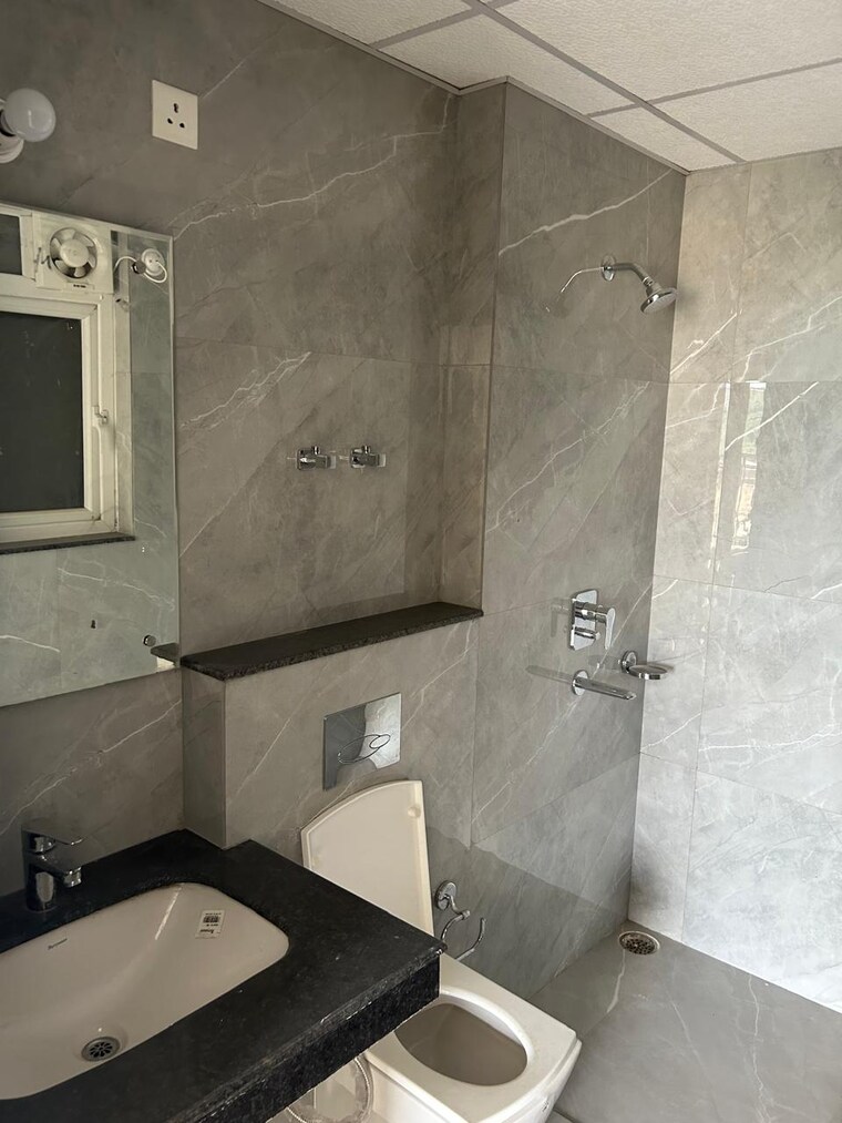 Bathroom, rishita-manhattan 2 Bedroom 1099 Sq.Ft. Apartment In Gomti Nagar Lucknow 8985078