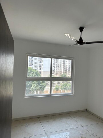 Room in 2 BHK Apartment at Rishita Manhattan, Gomti Nagar – for Sale
