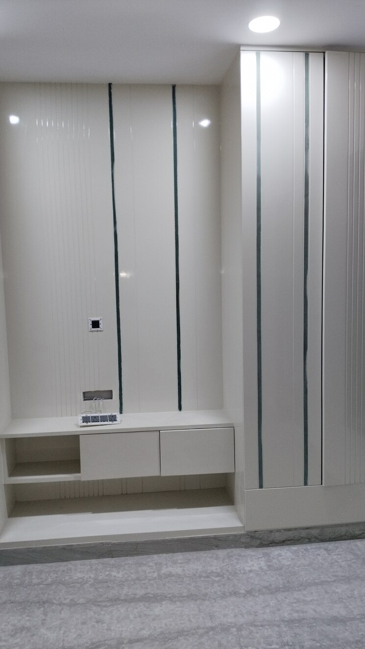 undefined, rohini sector 11 3.5 Bedroom 1050 Sq.Ft. Builder Floor In Rohini Sector 11 Delhi 8985080