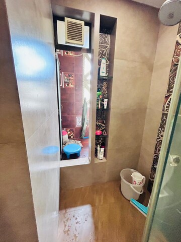Bathroom in 3 BHK Apartment at Spring Hills, Manpada – for Sale