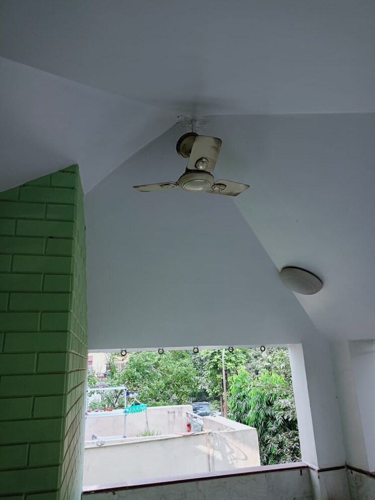 Other, vasant kunj 3 Bedroom 2200 Sq.Ft. Apartment In Vasant Kunj Delhi 8985093