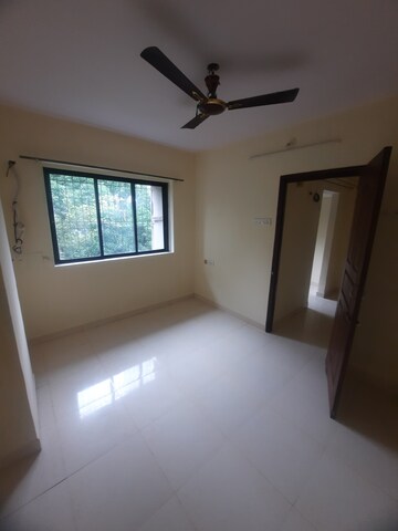 1 BHK Apartment For Rent in Raj Residency Kasarvadavali, Kasarvadavali