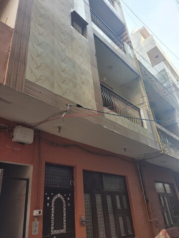 2 BHK Builder Floor For Sale in Burari
