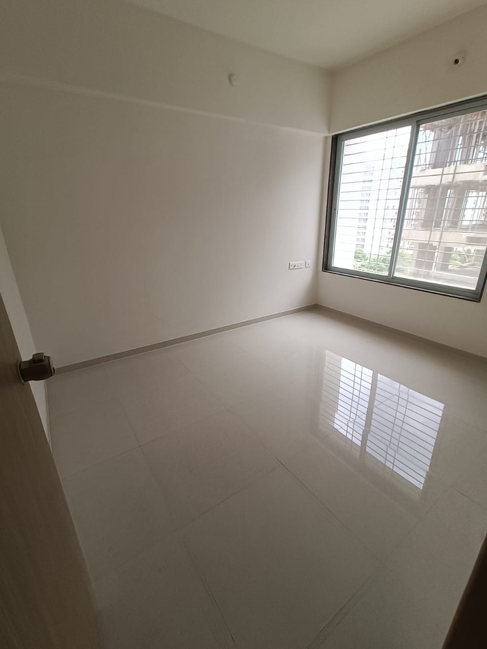 3 BHK + Pooja Room 1400 Sq.Ft. Apartment in V Top Valonia