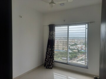 Room in 2.5 BHK Apartment at Goel Ganga Altus, Kharadi – for Rent