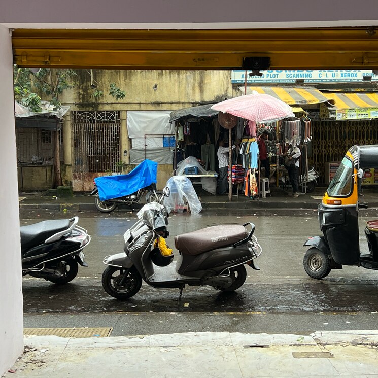  Parking, oswal-niwas-kandivali-west Commercial Shop 489 Sq.Ft. In Siddhivinayak Nagar Mumbai 8985241