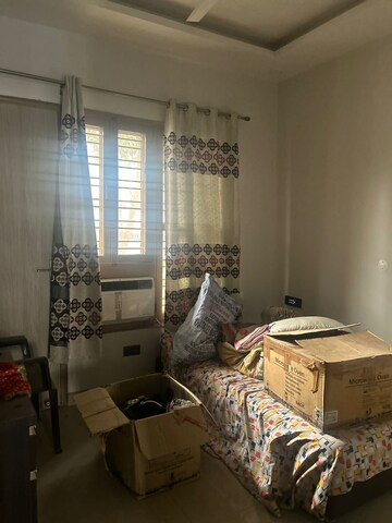 Living Room in 3 BHK Builder Floor at Sector 46 – for Rent