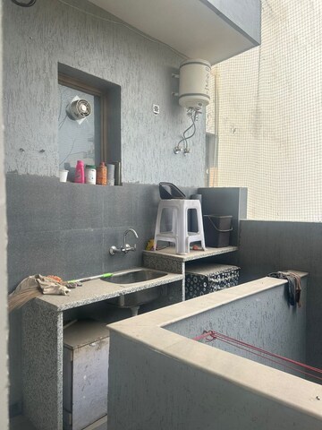 Kitchen in 3 BHK Builder Floor at Sector 46 – for Rent