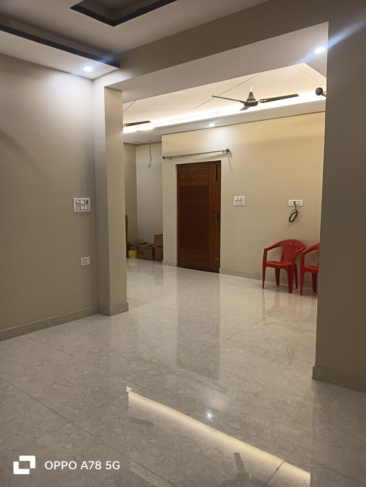 Room, kargi 2 Bedroom 1600 Sq.Ft. Builder Floor In Kargi Dehradun 8985220