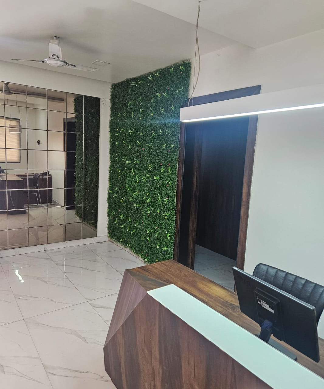 2 BHK Apartment For Rent in Uttam Enclave