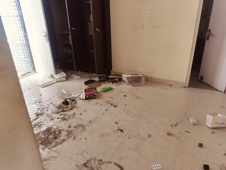 Room, vatika-inxt-emilia-floors 3.5 Bedroom 2100 Sq.Ft. Builder Floor In Sector 82 Gurgaon 8985265