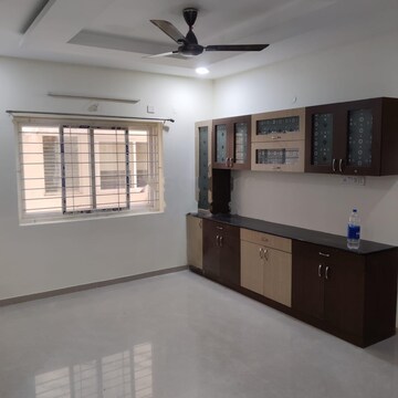 Room in 3 BHK Apartment at RV Panchajanya, Kondapur – for Rent