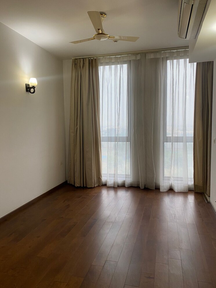 Room, m3m-golf-estate 4 Bedroom 4785 Sq.Ft. Apartment In Sector 65 Gurgaon 8985328
