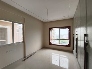 Room in 3 BHK Apartment at Raheja Vistas, Nacharam – for Rent