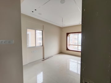 Room in 3 BHK Apartment at Raheja Vistas, Nacharam – for Rent