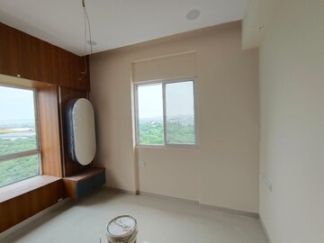 Room in 3 BHK Apartment at Raheja Vistas, Nacharam – for Rent