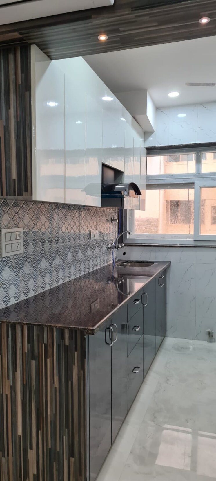 Kitchen, dlf-one-midtown Studio 330 Sq.Ft. Apartment In Moti Nagar Delhi 8985333
