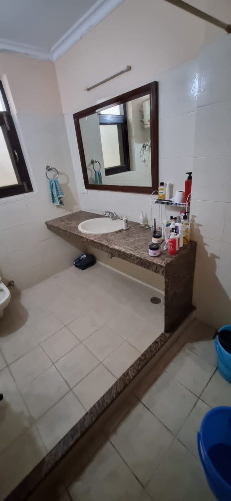 Kitchen, rwa-residential-society-sector-46 2 Bedroom 1800 Sq.Ft. Builder Floor In Sector 46 Gurgaon 8985287