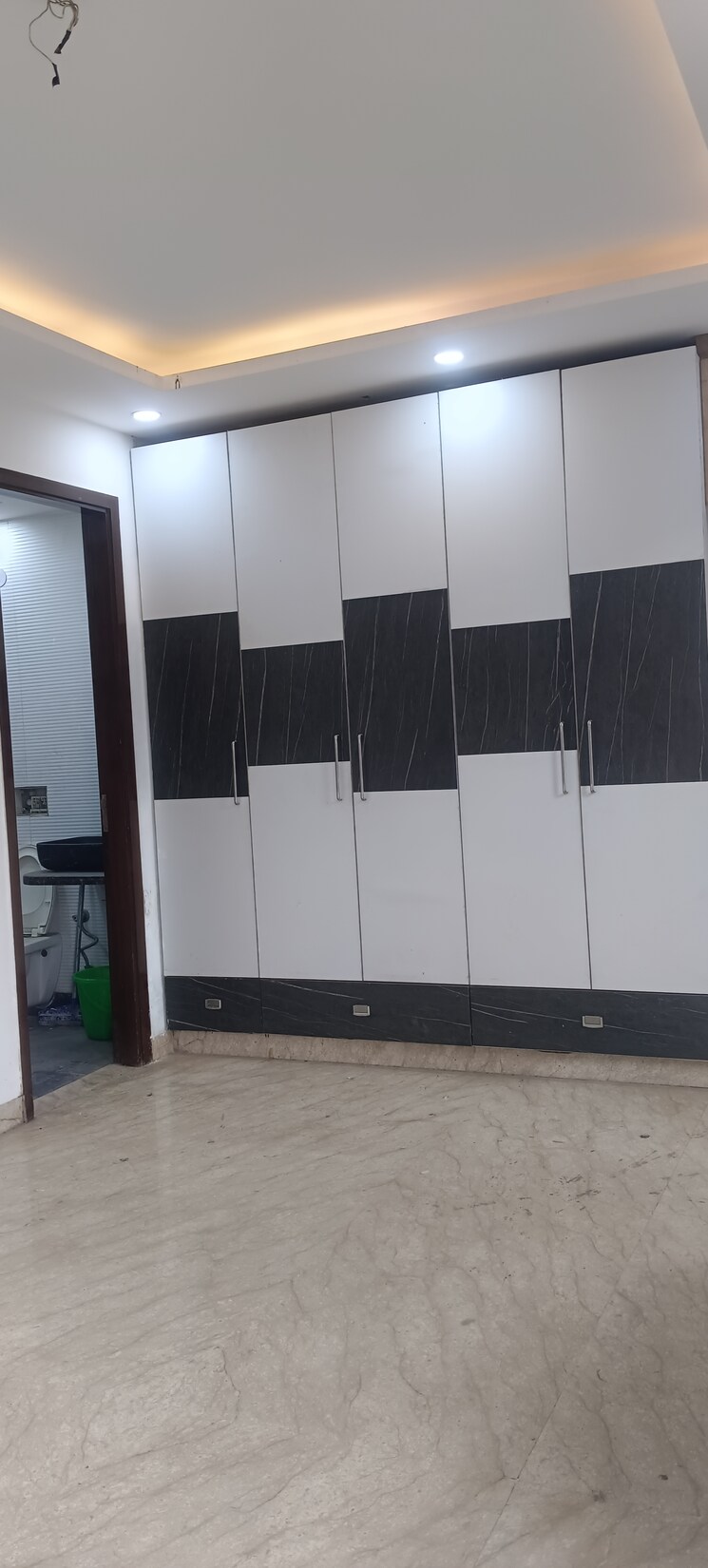 Team Area, tilak nagar 3 Bedroom 1800 Sq.Ft. Builder Floor In Tilak Nagar Delhi 8985341