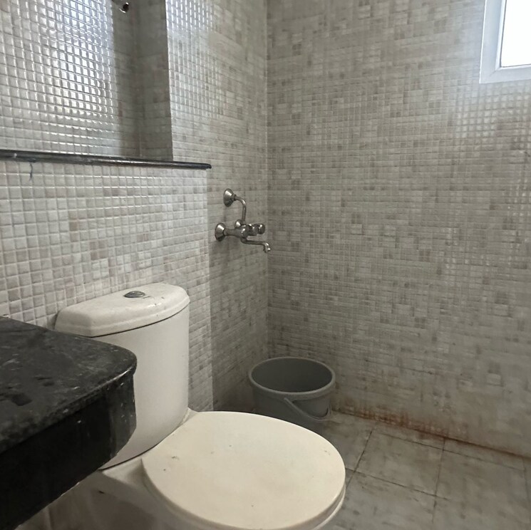 Bathroom, omaxe-r2 3 Bedroom 1575 Sq.Ft. Apartment In Sarsawan Lucknow 8985349