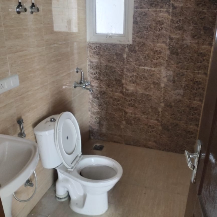 Bathroom, omaxe-r2 3 Bedroom 1575 Sq.Ft. Apartment In Sarsawan Lucknow 8985349