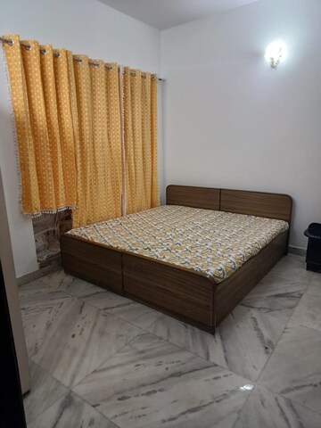 Bedroom in 2 BHK Apartment at RWA Apartments Sector 20, Sector 20 – for Rent