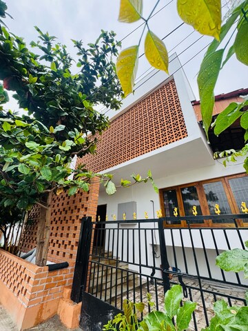 3.5 BHK Villa For Sale in Kolapakkam