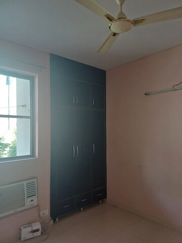 Room in 2 BHK Apartment at Mapsko Paradise, Sector 83 – for Rent