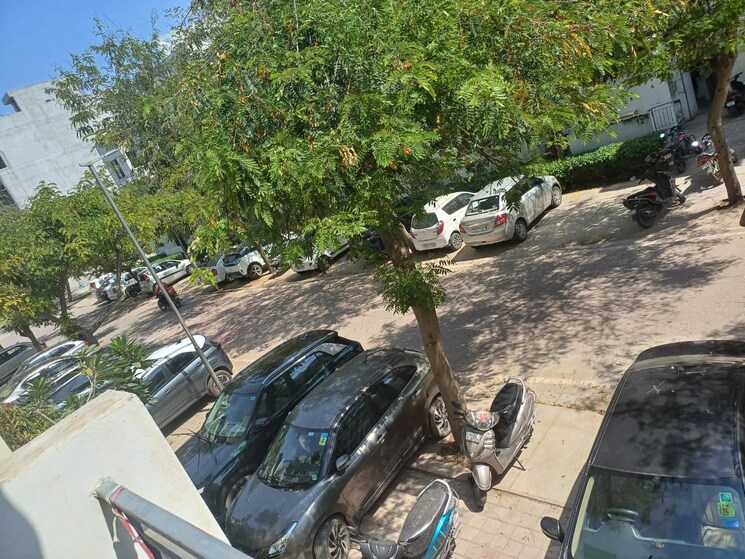  Parking, mapsko-paradise 2 Bedroom 1050 Sq.Ft. Apartment In Sector 83 Gurgaon 8985543